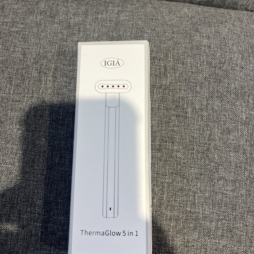 IGIA ThermaGlow 5 in 1 Red Light Therapy, MicroCurrent, Heat Therapy Massage NEW